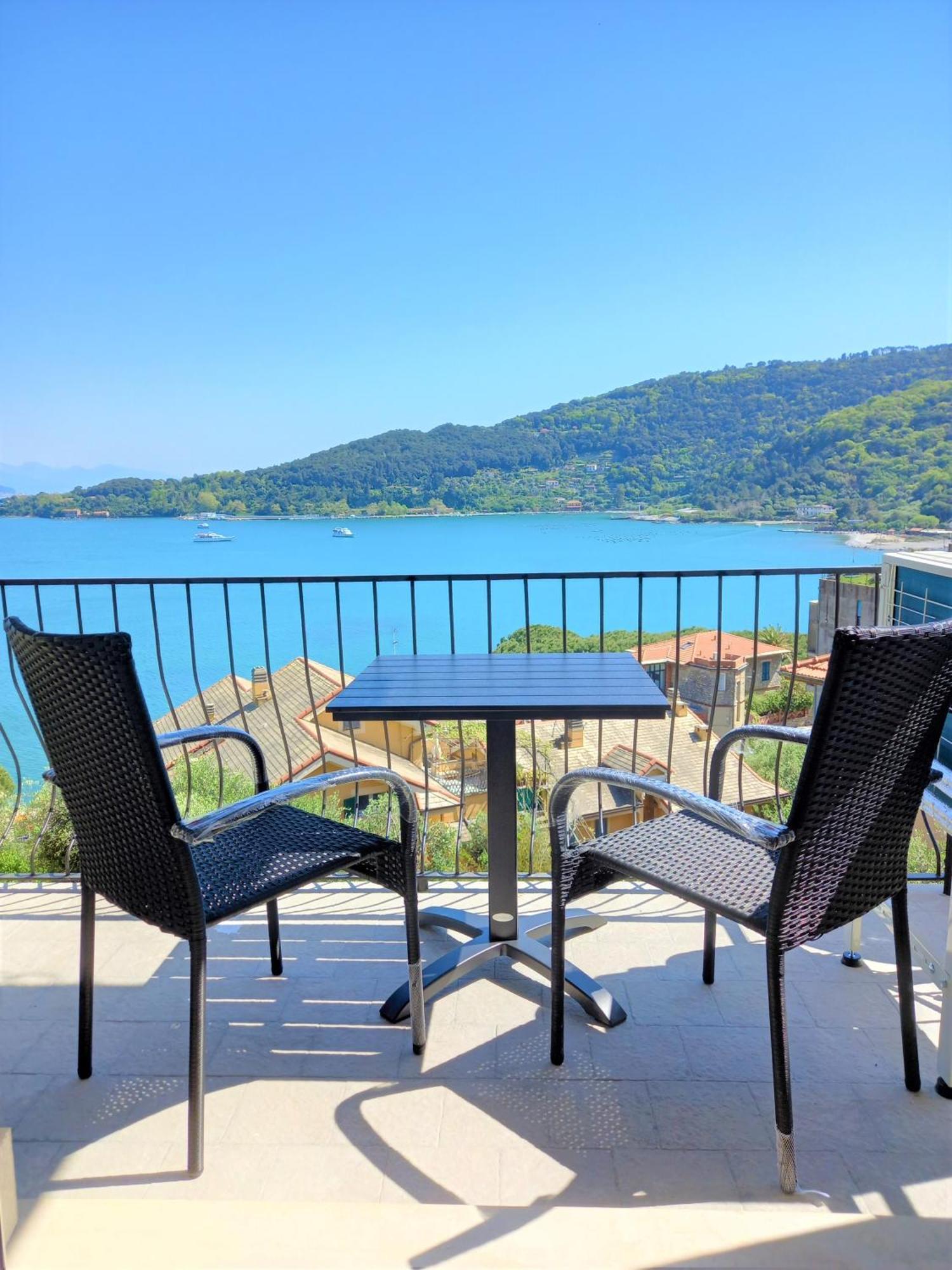 Anima Di Mare Apartment Портовенере Екстериор снимка